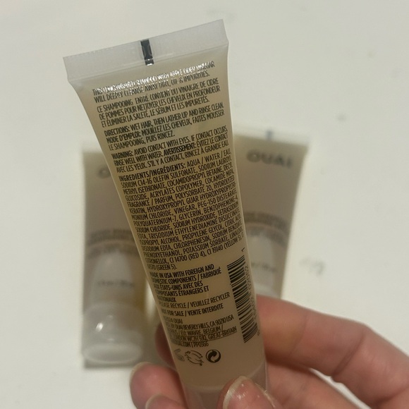 OUAI Detox Shampoo Mini Set - Picture 3 of 6